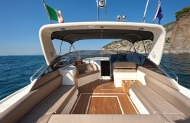 Sorrento Luxury Boat to rent